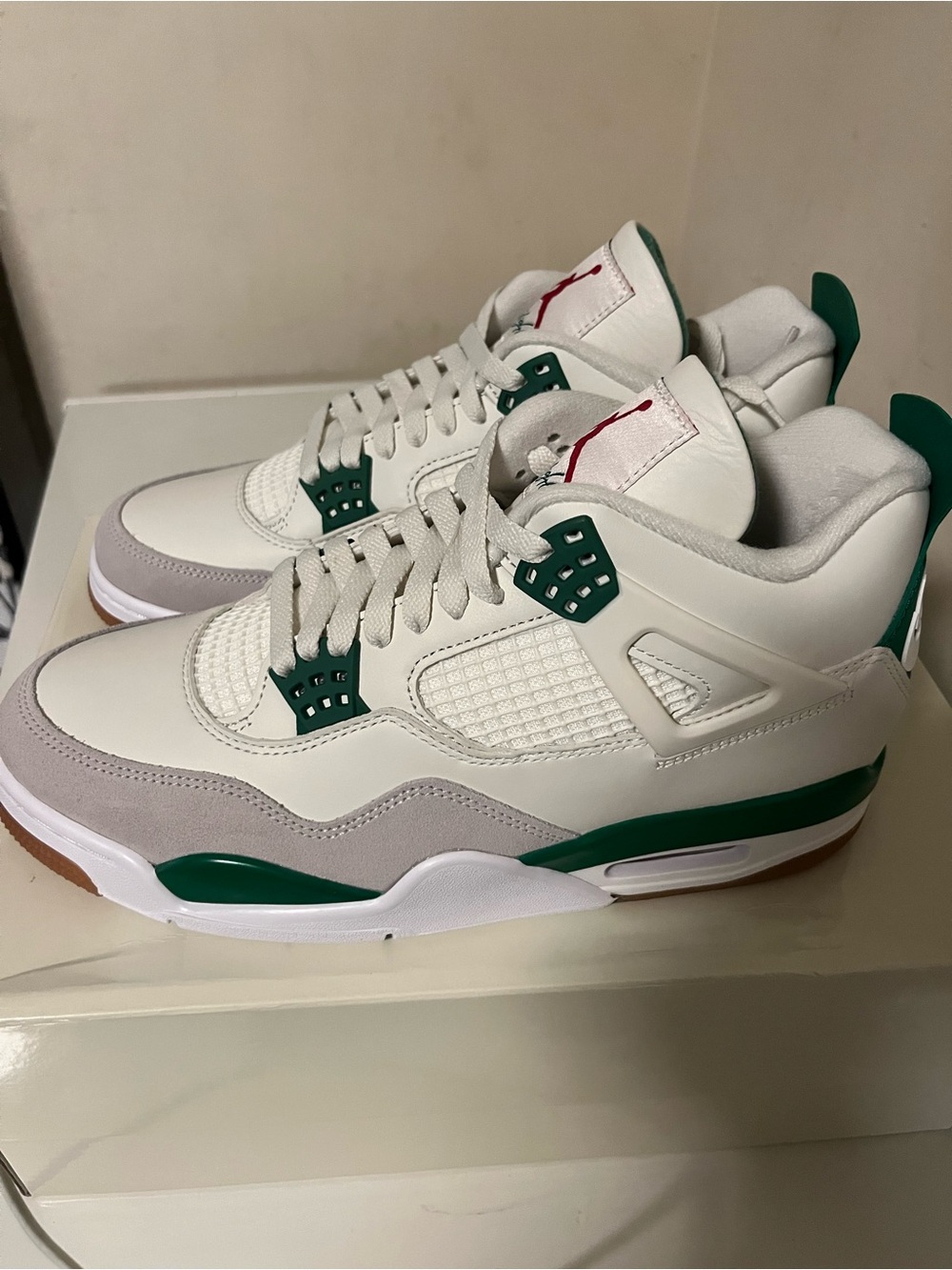Air Jordan 4 Pine Green | Size 9.5 | New - Picture 2 of 6